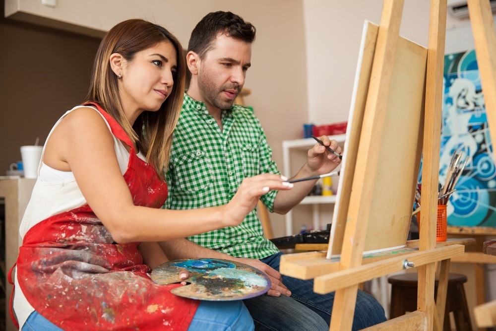 Treating addiction with art therapy